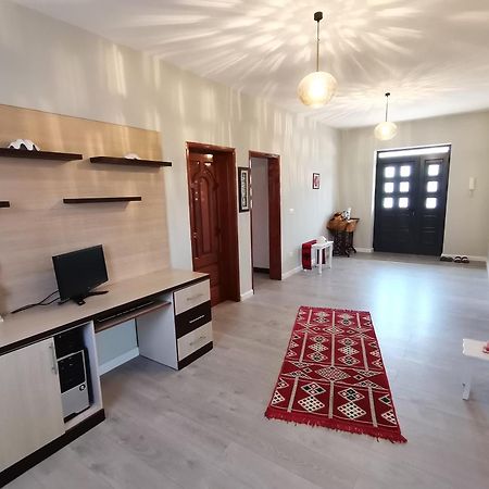 Leatis Apartment ดูร์เรส ภายนอก รูปภาพ