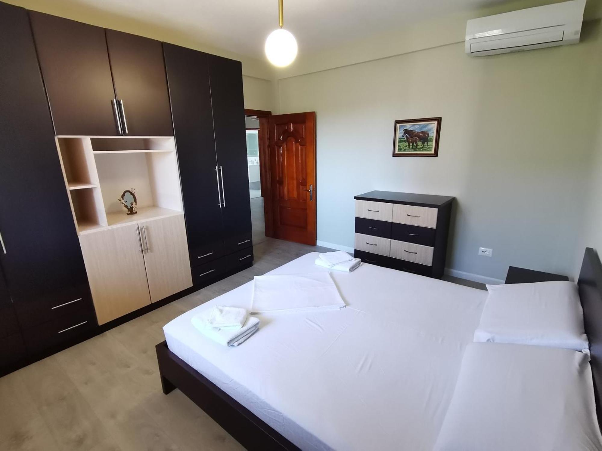 Leatis Apartment ดูร์เรส ภายนอก รูปภาพ