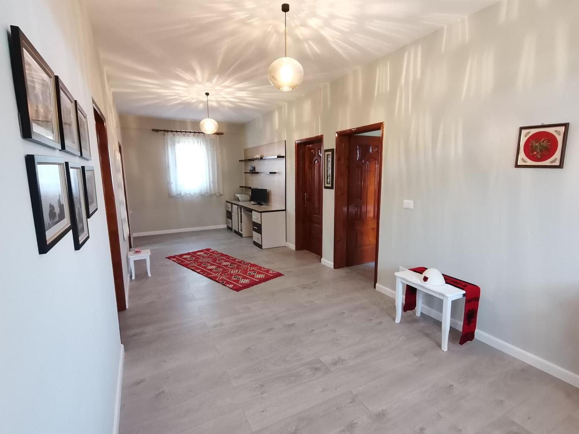 Leatis Apartment ดูร์เรส ภายนอก รูปภาพ