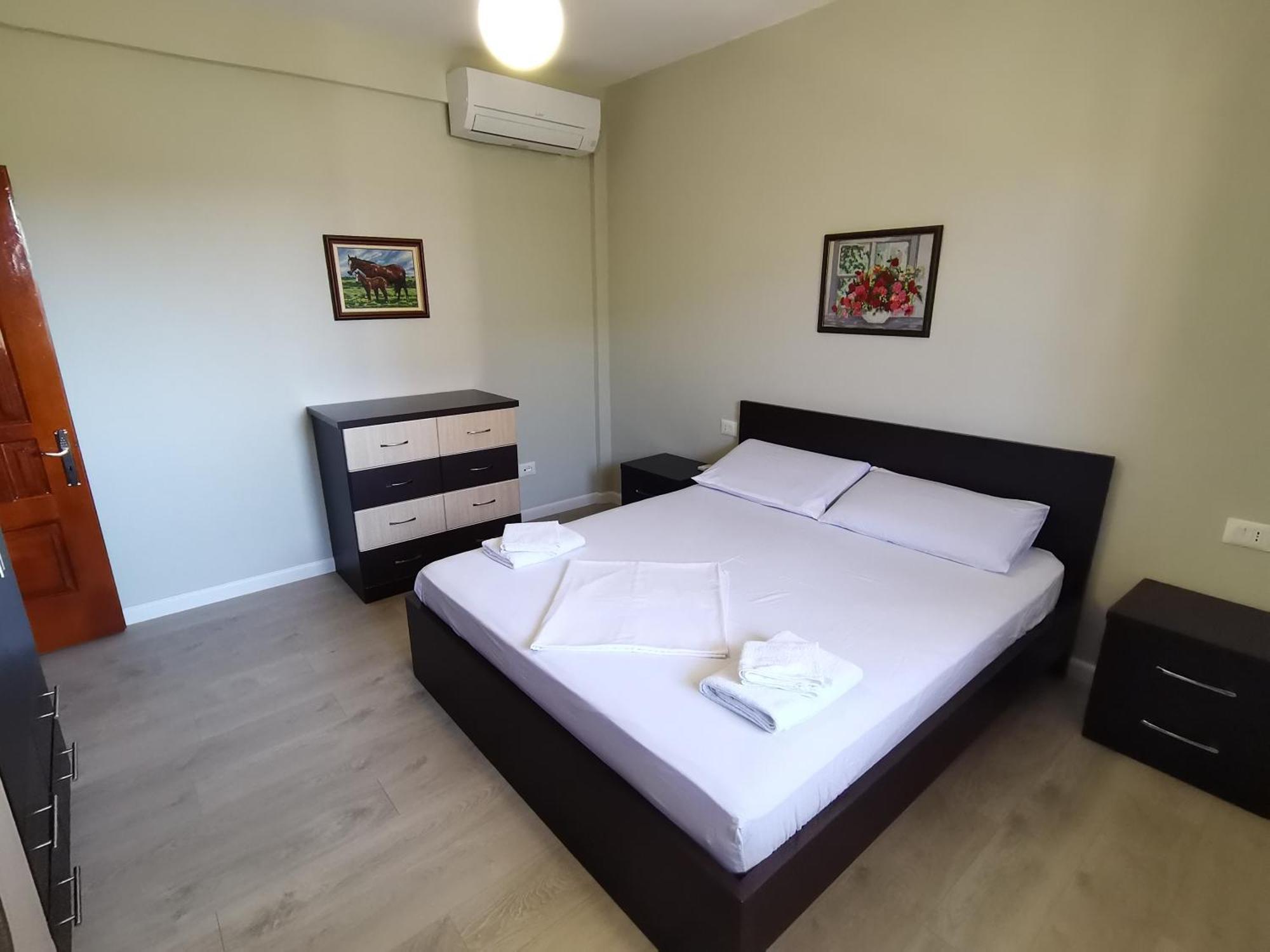 Leatis Apartment ดูร์เรส ภายนอก รูปภาพ